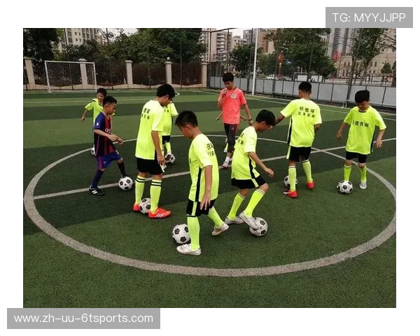 青少年足球装备挑选法则：安全性与成长需求平衡术